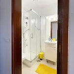 Yellow House Smart Tv And Garage * Aveiro