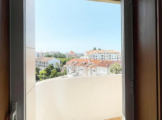 Yellow House Smart Tv And Garage Appartamento