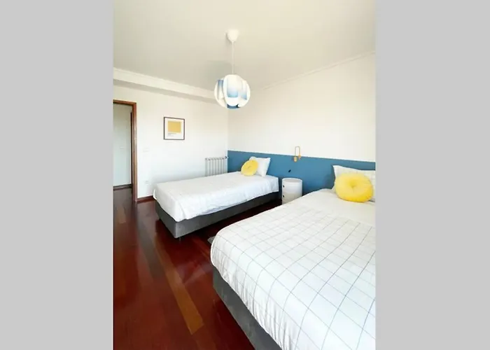 Yellow House Smart Tv And Garage Appartamento *