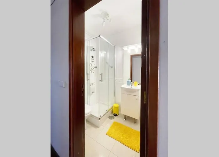 Yellow House Smart Tv And Garage Appartamento *