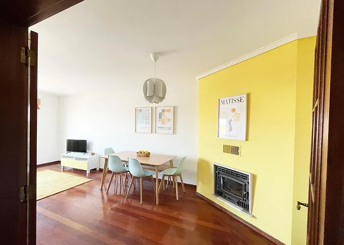 Yellow House Smart Tv And Garage Appartamento *